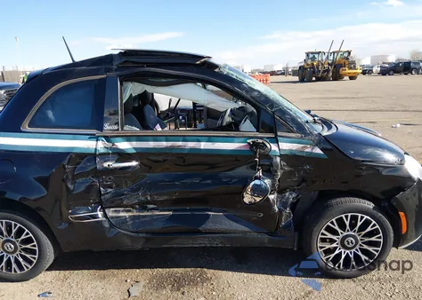 2012 Fiat 500 Lounge z USA, uszkodzony, nr VIN 3C3CFFCR8CT316234